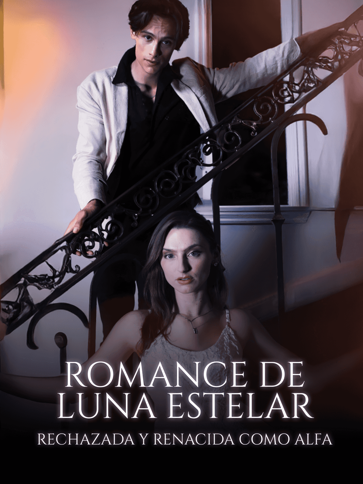Romance de Luna Estelar: Rechazada Y Renacida Como Alfa